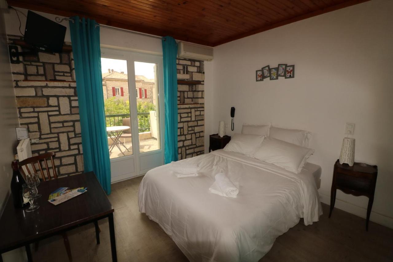 Hotel De L'Aven Orgnac-lʼAven Екстериор снимка