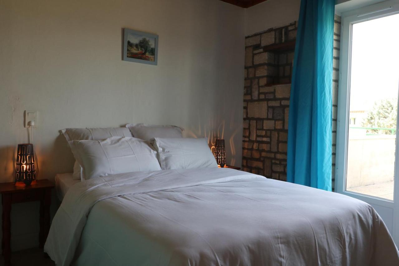 Hotel De L'Aven Orgnac-lʼAven Екстериор снимка