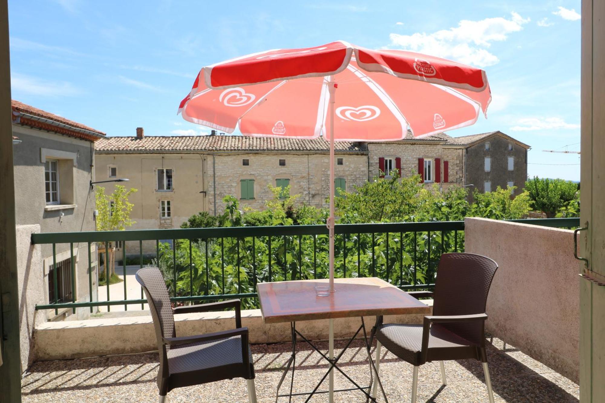Hotel De L'Aven Orgnac-lʼAven Стая снимка
